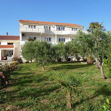 Apartments Donadic I, Caska نوفاليا المظهر الخارجي الصورة