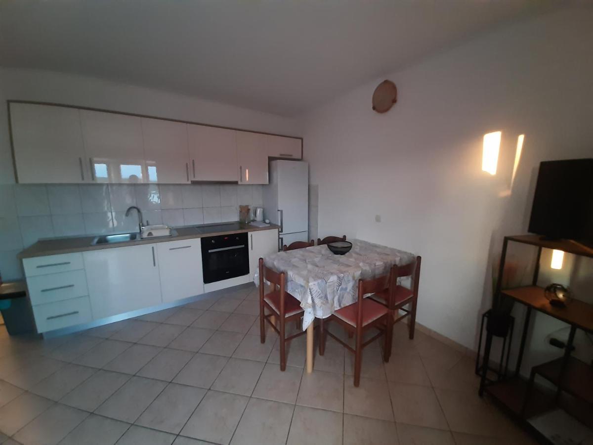 Apartments Donadic I, Caska نوفاليا المظهر الخارجي الصورة
