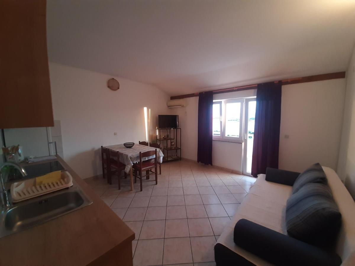 Apartments Donadic I, Caska نوفاليا المظهر الخارجي الصورة