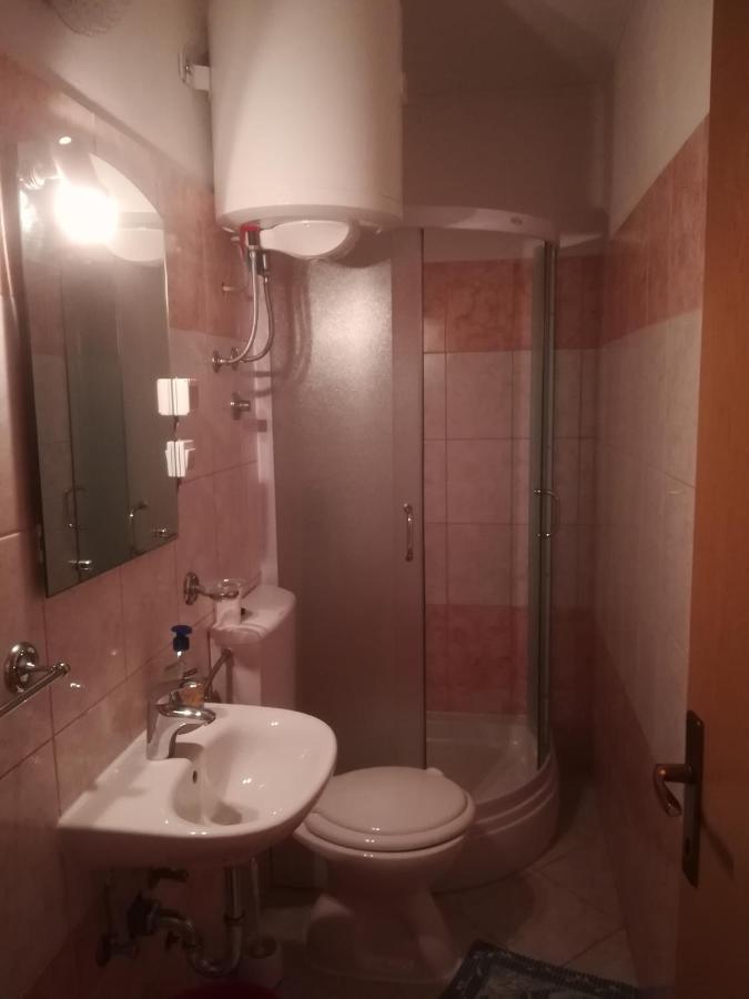 Apartments Donadic I, Caska نوفاليا المظهر الخارجي الصورة