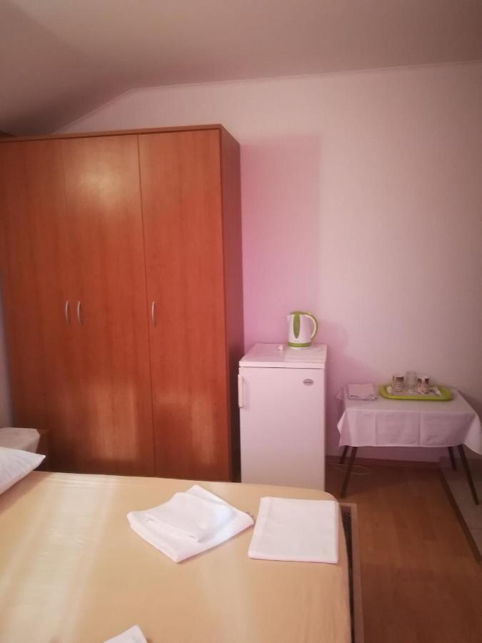 Apartments Donadic I, Caska نوفاليا المظهر الخارجي الصورة