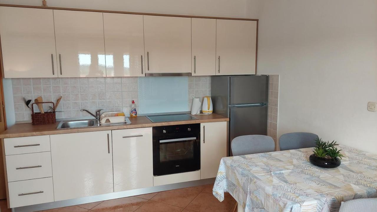 Apartments Donadic I, Caska نوفاليا المظهر الخارجي الصورة