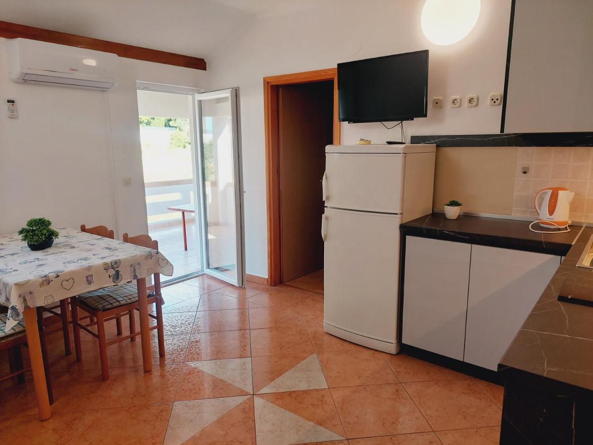 Apartments Donadic I, Caska نوفاليا المظهر الخارجي الصورة